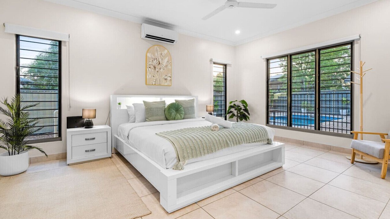 Photo of Bedroom in Lyons
