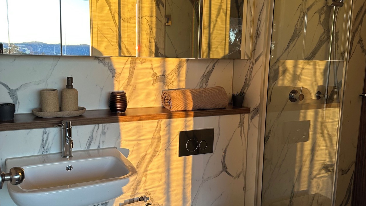 Photo of Bathroom in Megalong Valley