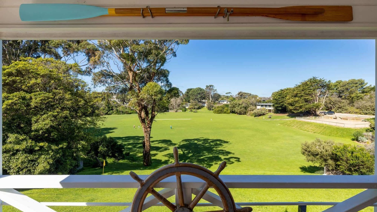 Photo of Others in Portsea