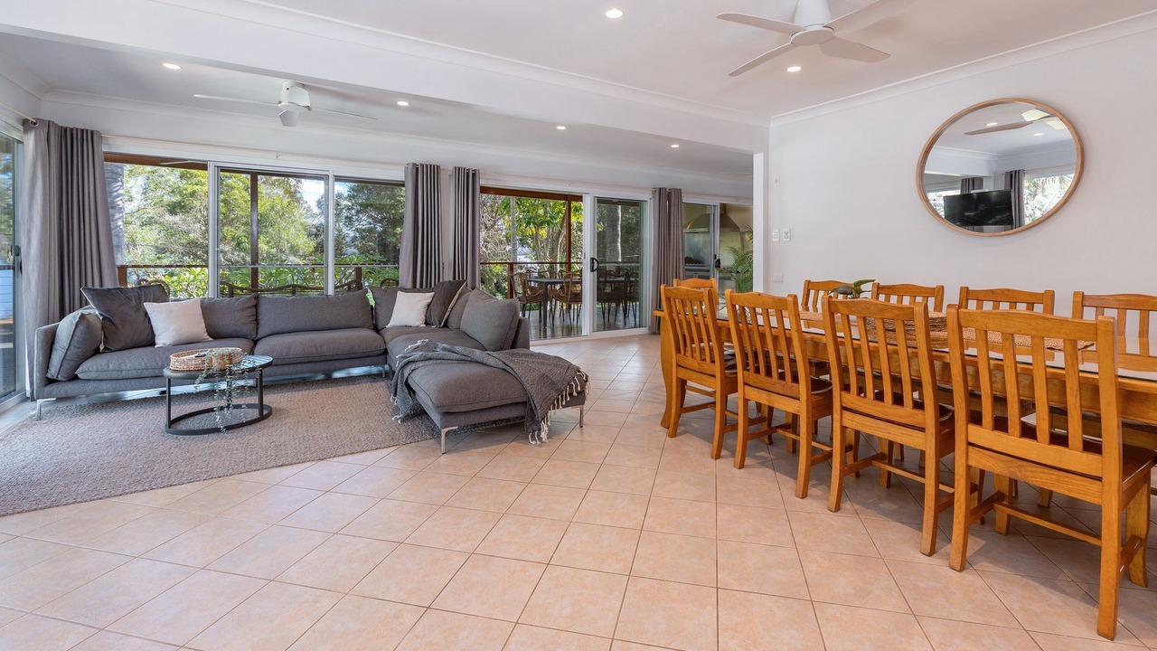 Photo of Livingroom in Smiths Lake