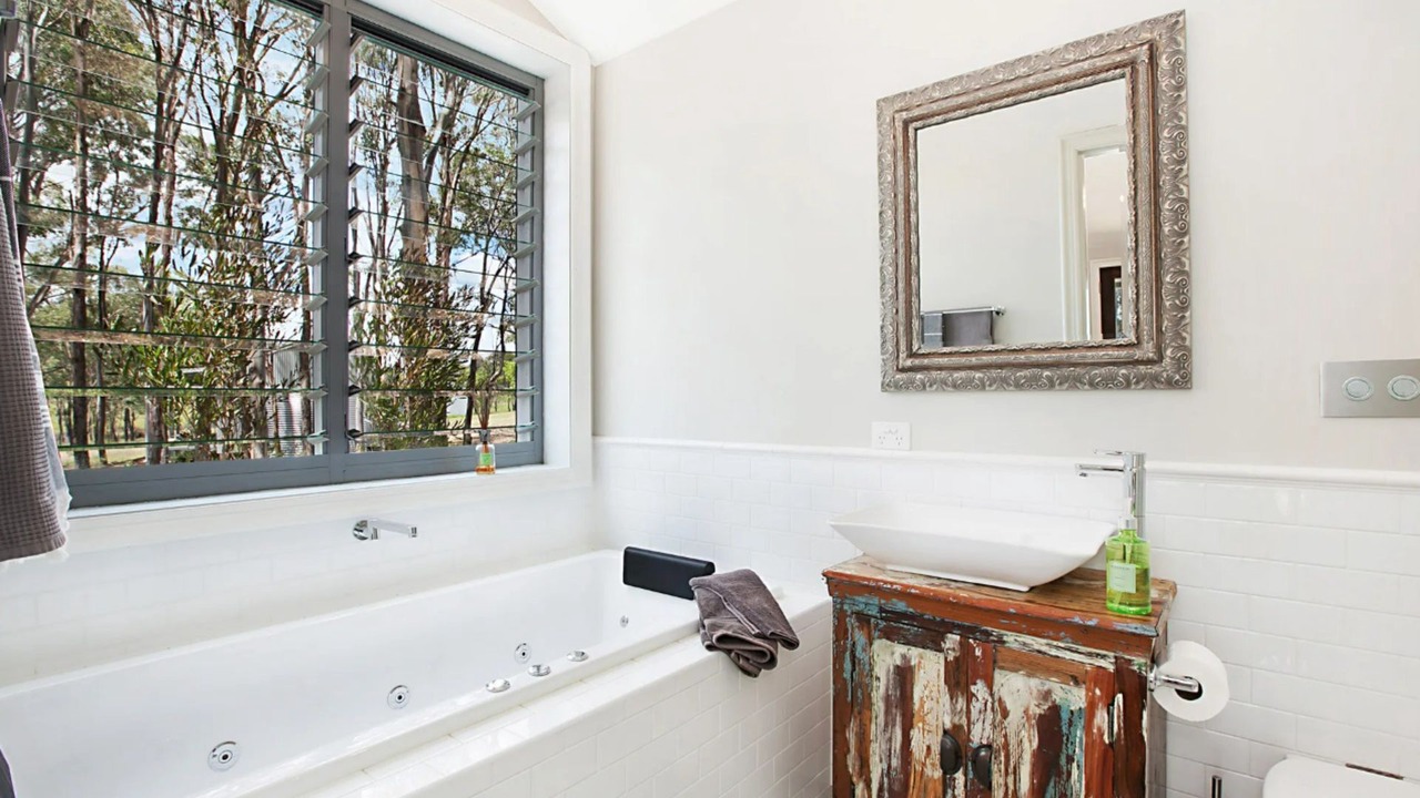Photo of Bathroom in Belford