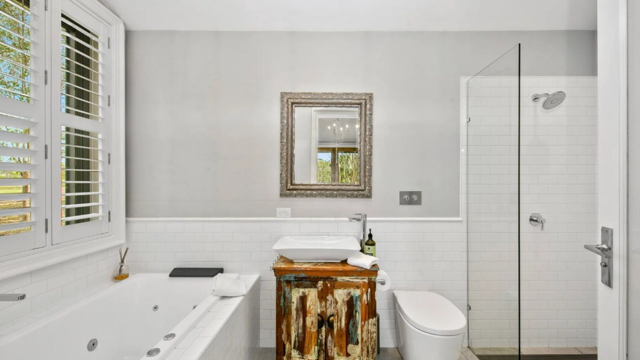 Photo of Bathroom in Belford