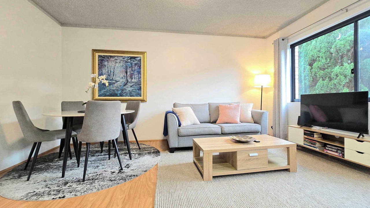 Photo of Livingroom in Neutral Bay