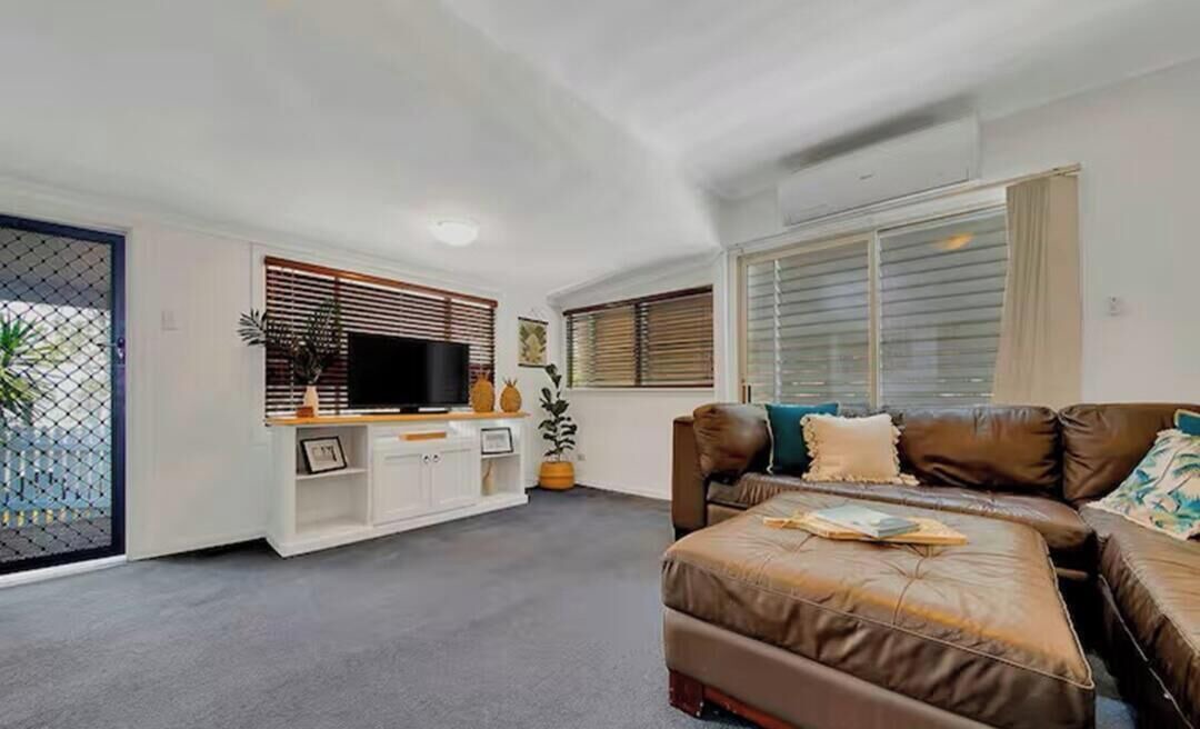 Photo of Livingroom in Cooee Bay