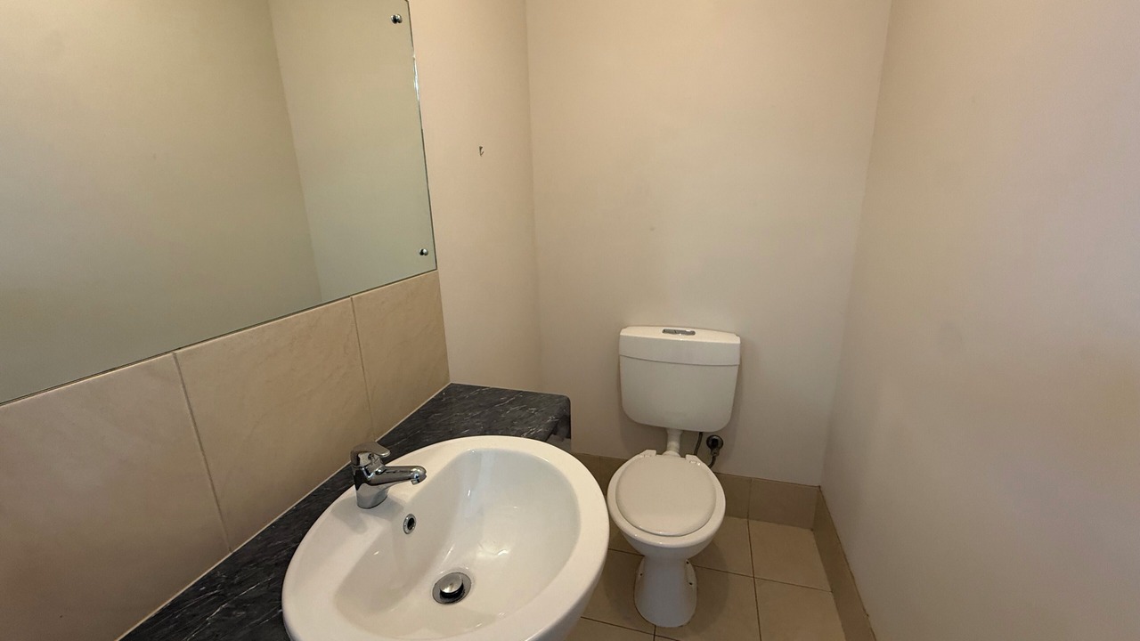 Photo of Bathroom in Dalrymple