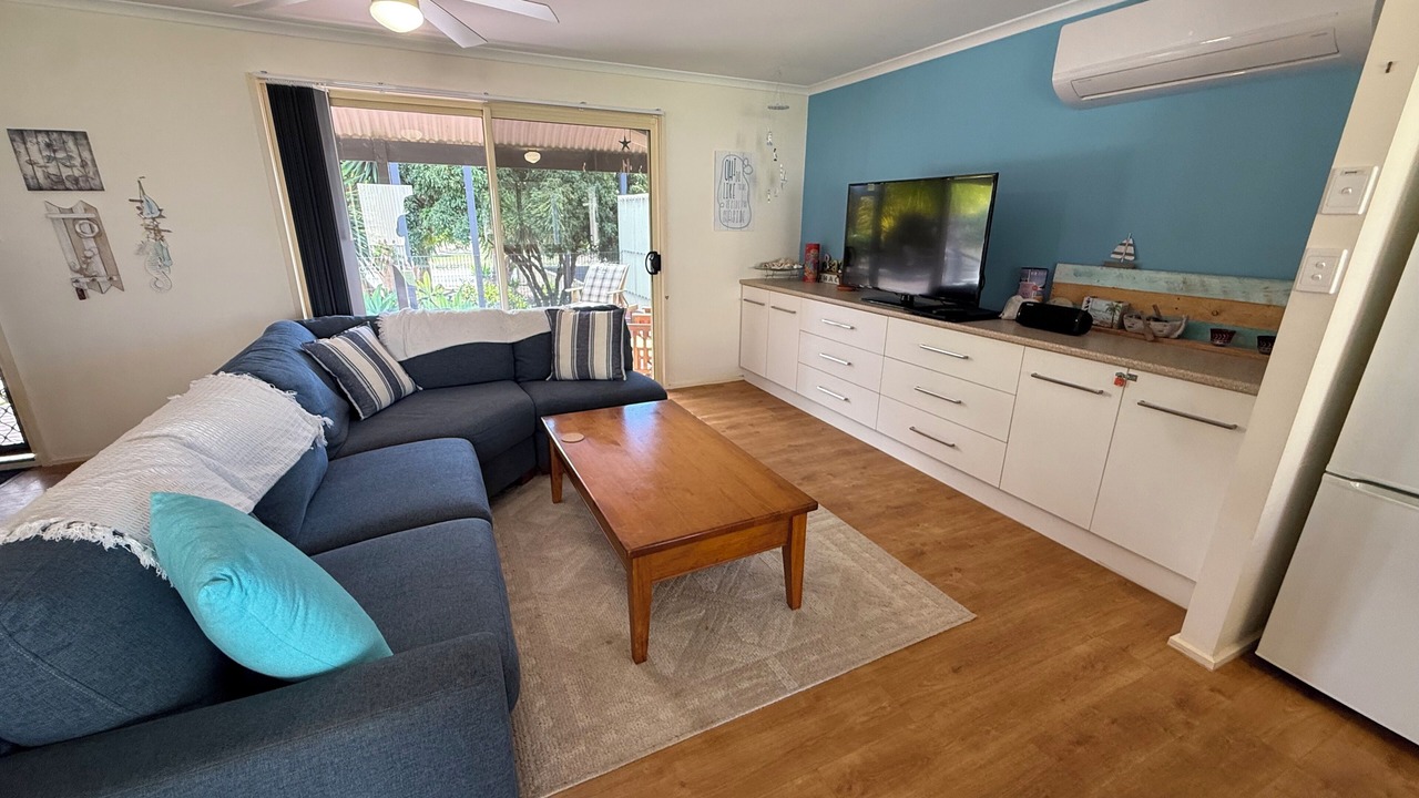 Photo of Livingroom in Dalrymple