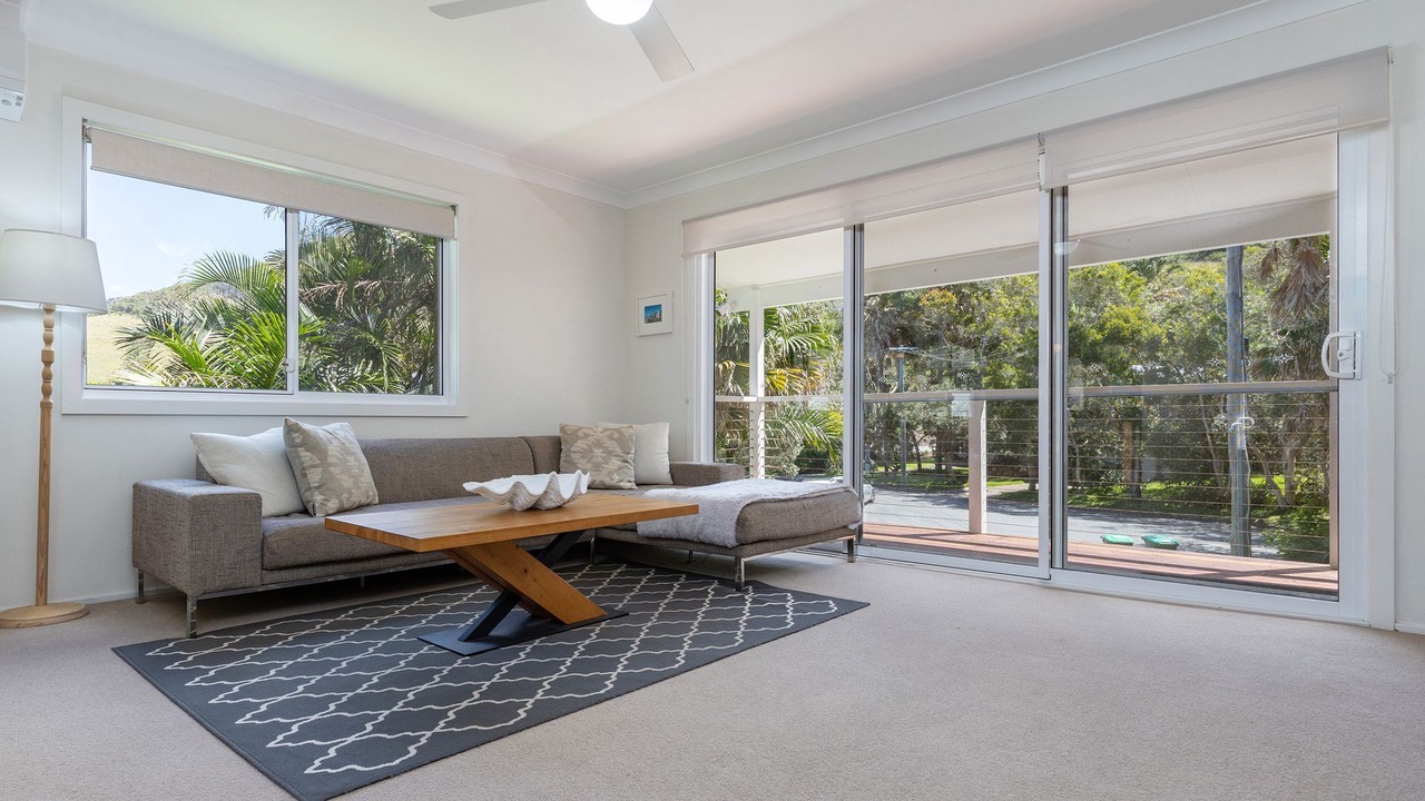 Photo of Livingroom in Blueys Beach