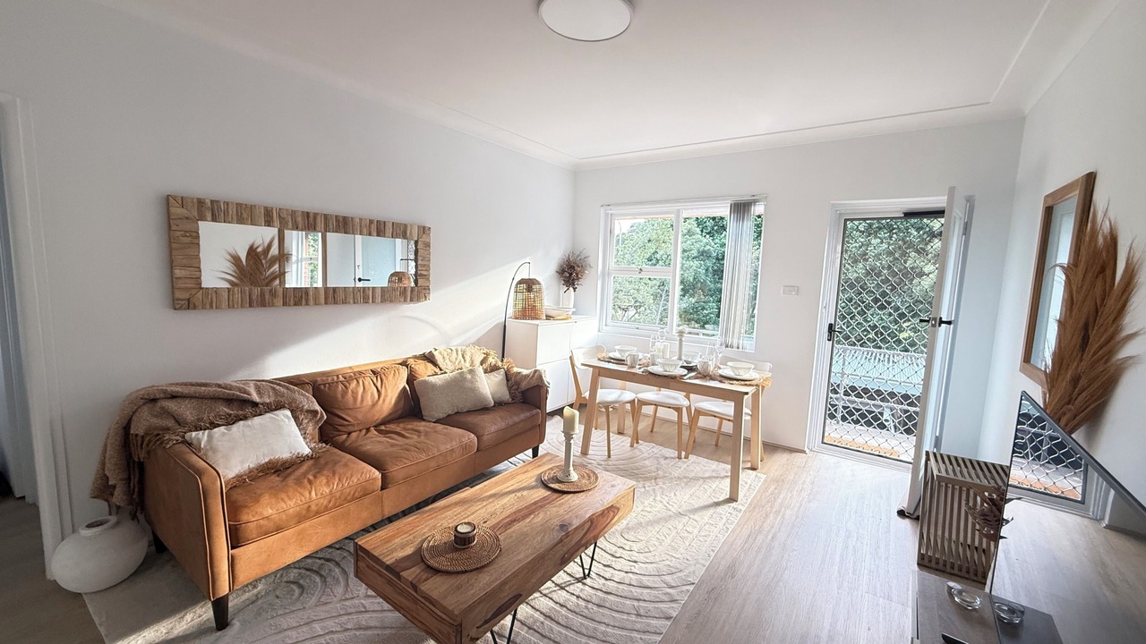 Photo of Livingroom in Dee Why