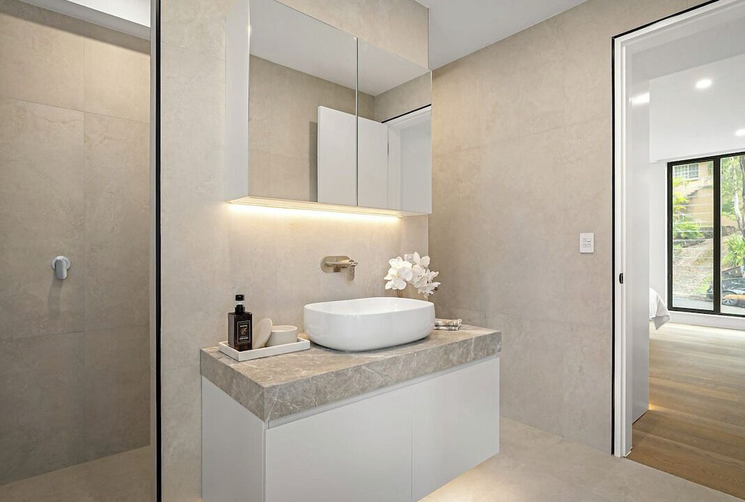 Photo of Bathroom in Kyle Bay