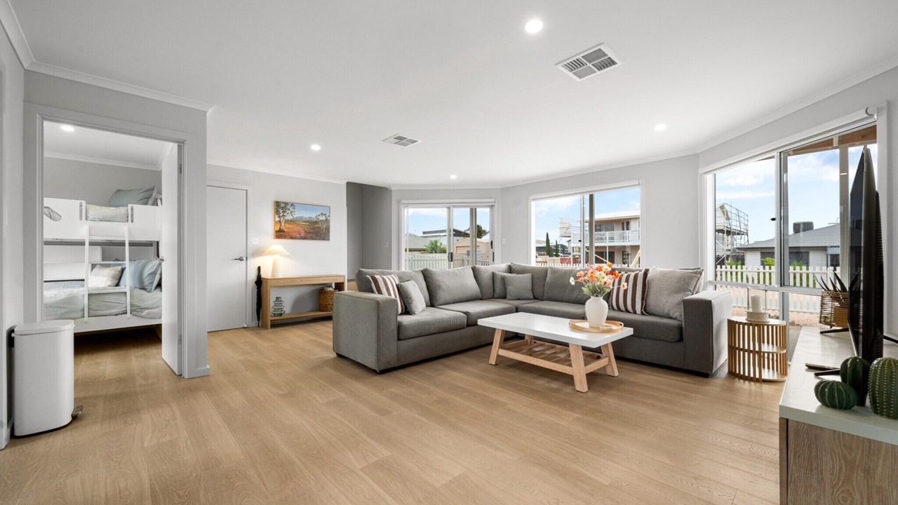 Photo of Livingroom in North Beach