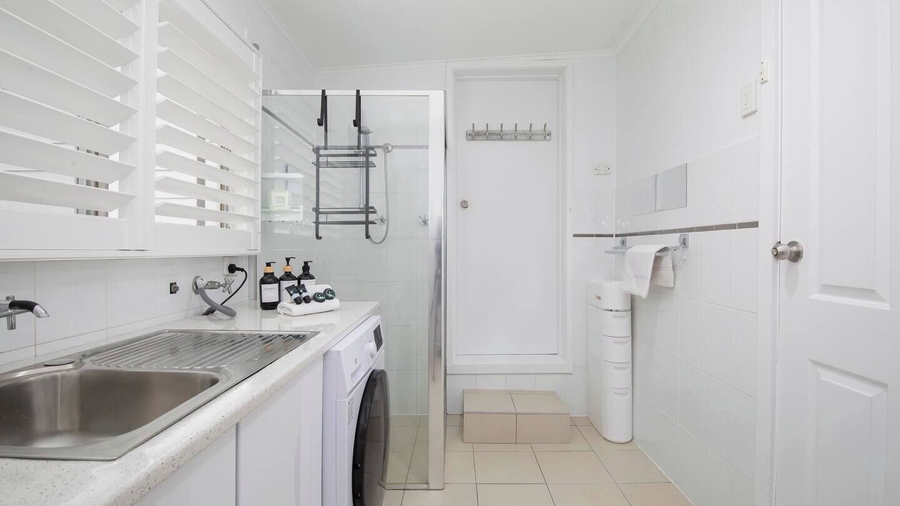 Photo of Bathroom in Pelican