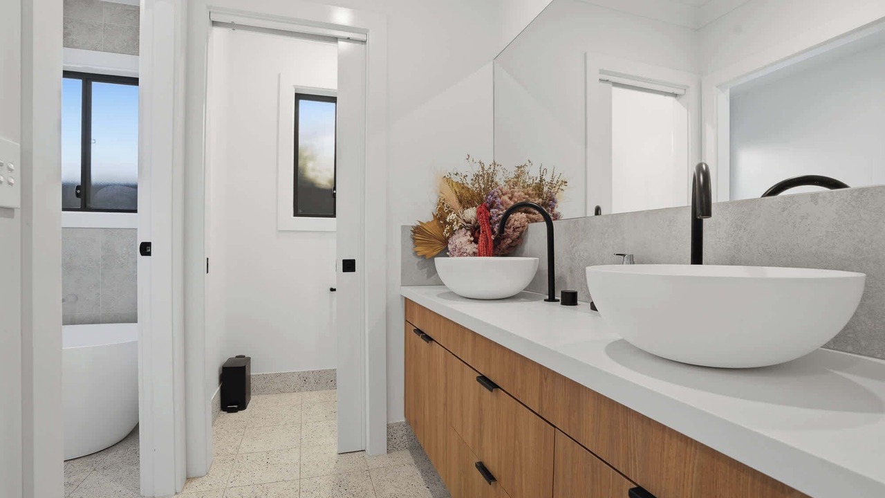 Photo of Bathroom in Orange