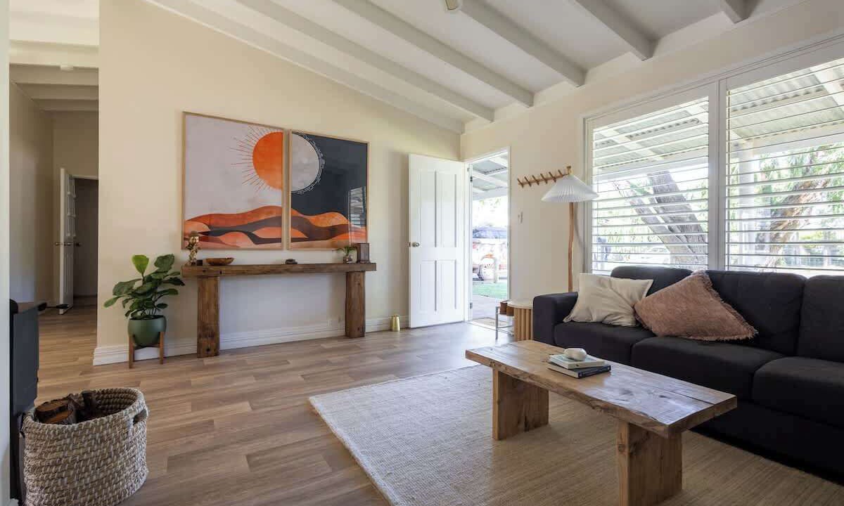 Photo of Livingroom in Preston Beach