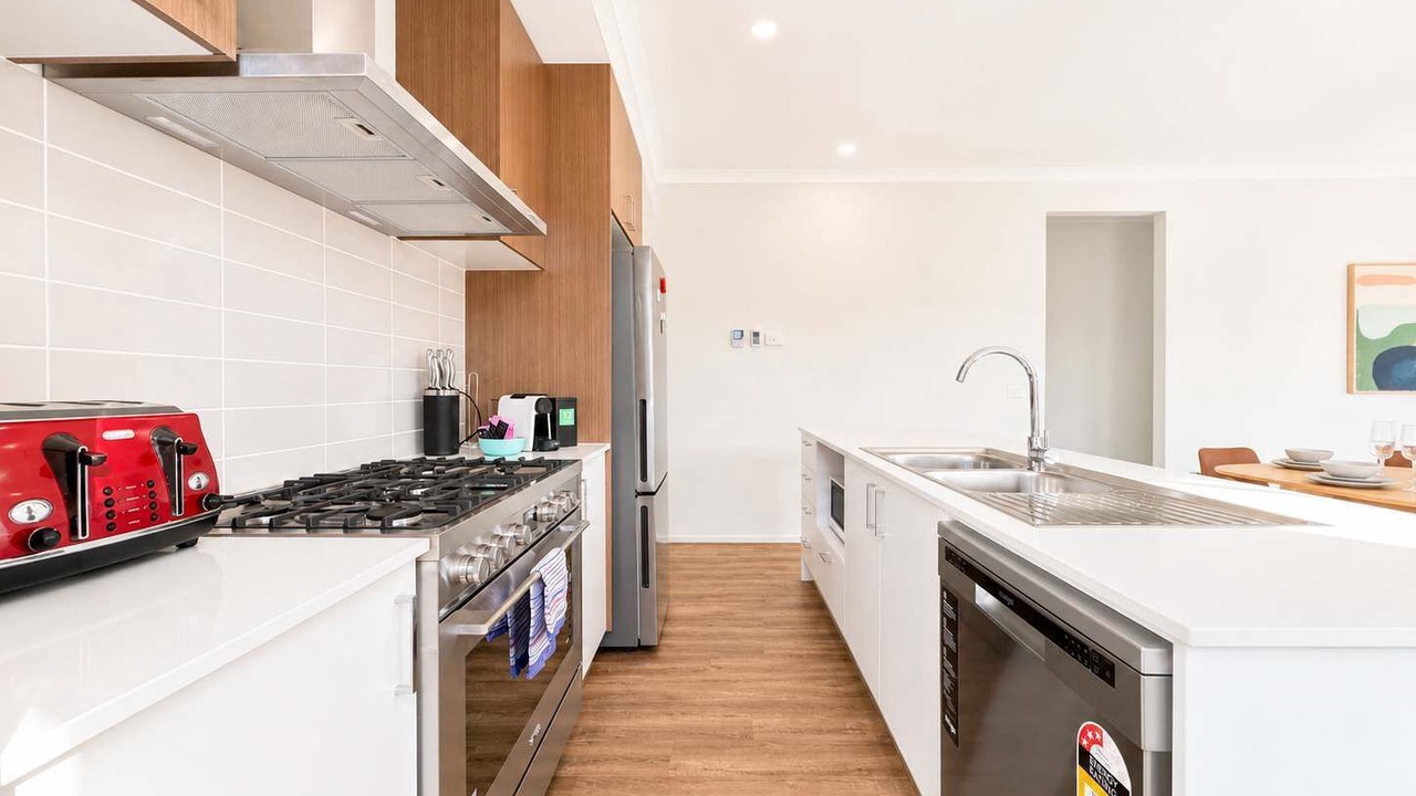 Photo of Kitchen in Armstrong Creek