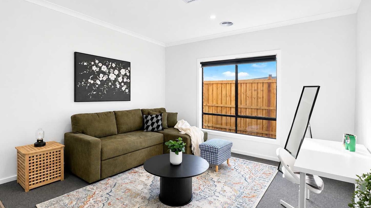 Photo of Livingroom in Armstrong Creek
