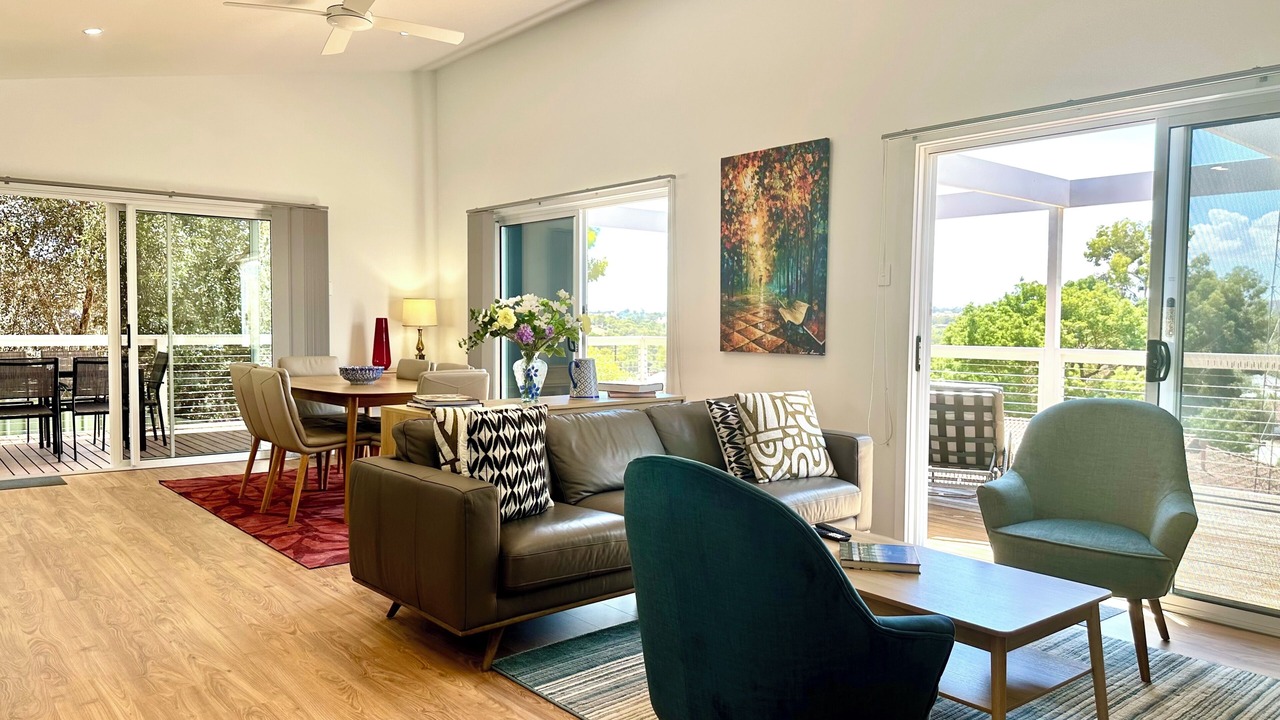 Photo of Livingroom in Clare