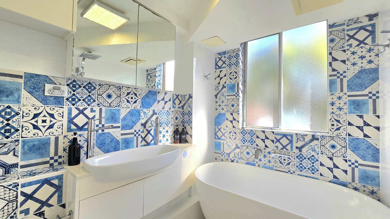 Photo of Bathroom in Clovelly