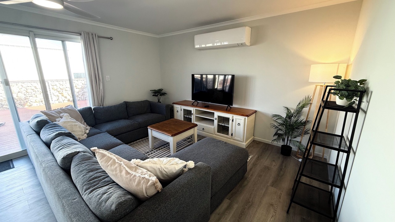 Photo of Livingroom in Port Victoria
