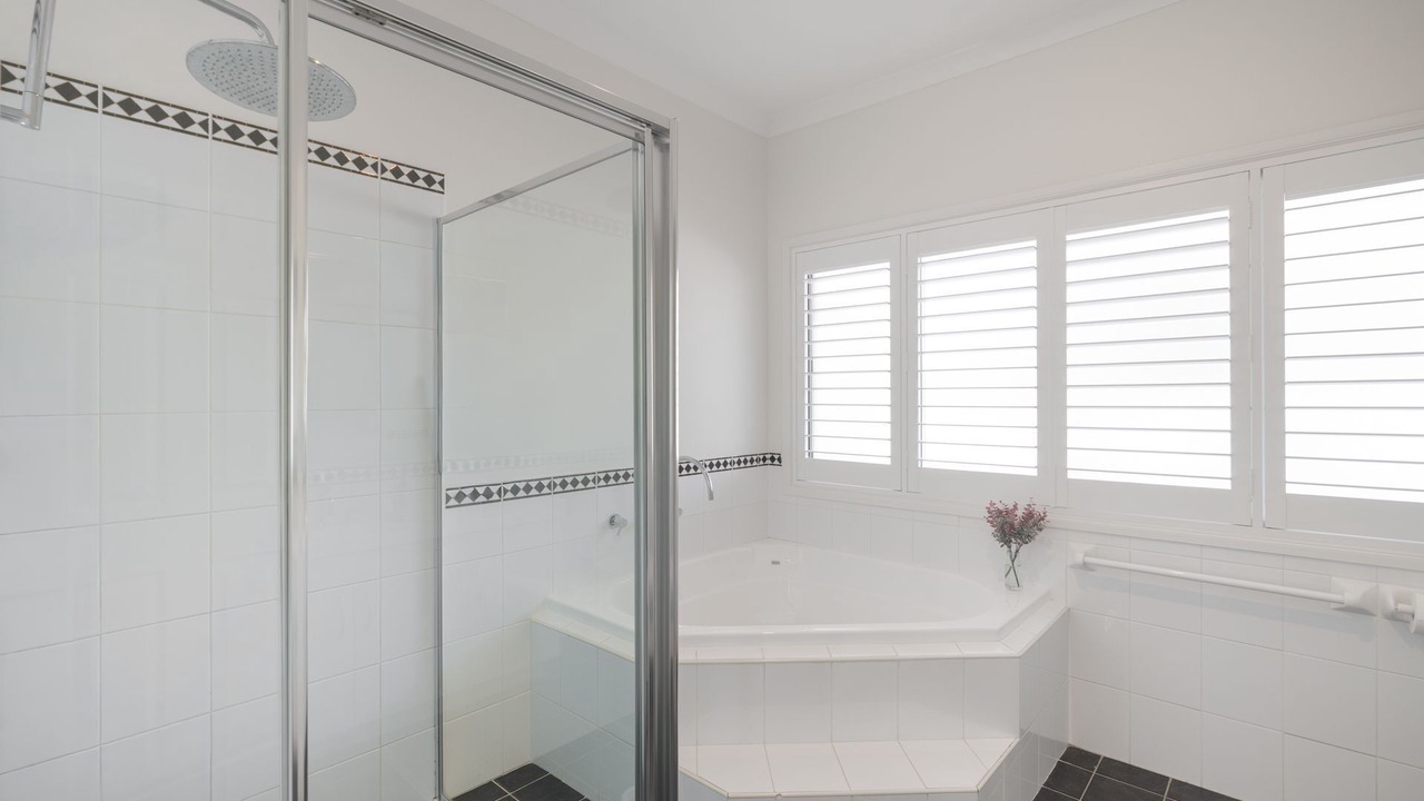 Photo of Bathroom in Burradoo