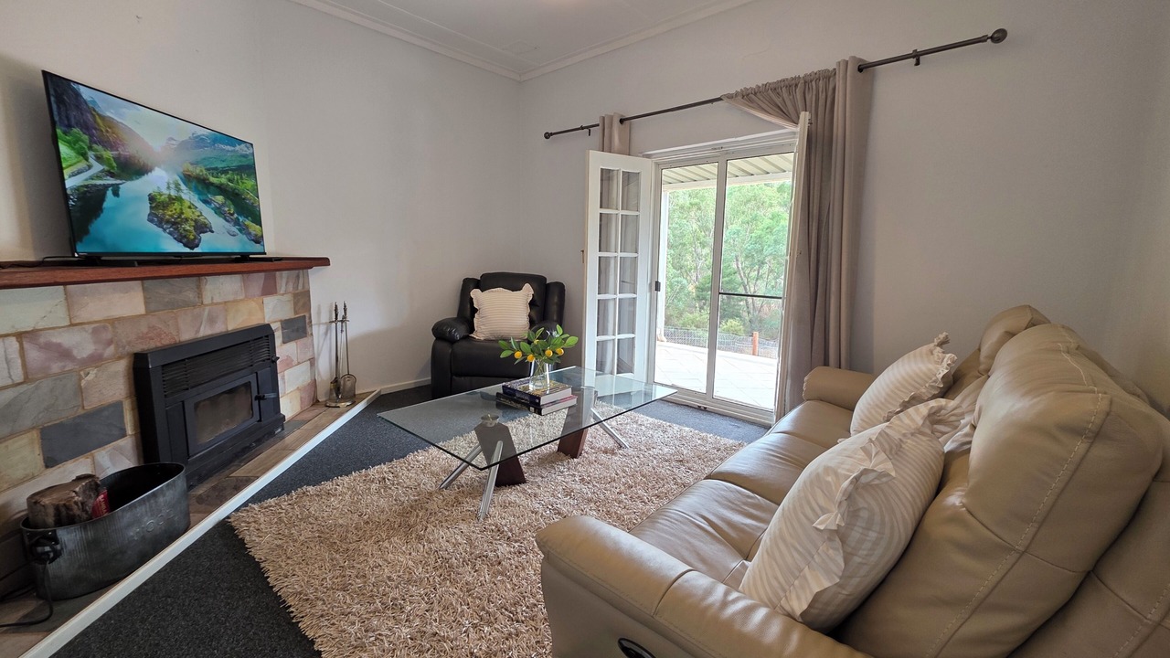 Photo of Livingroom in Kelmscott