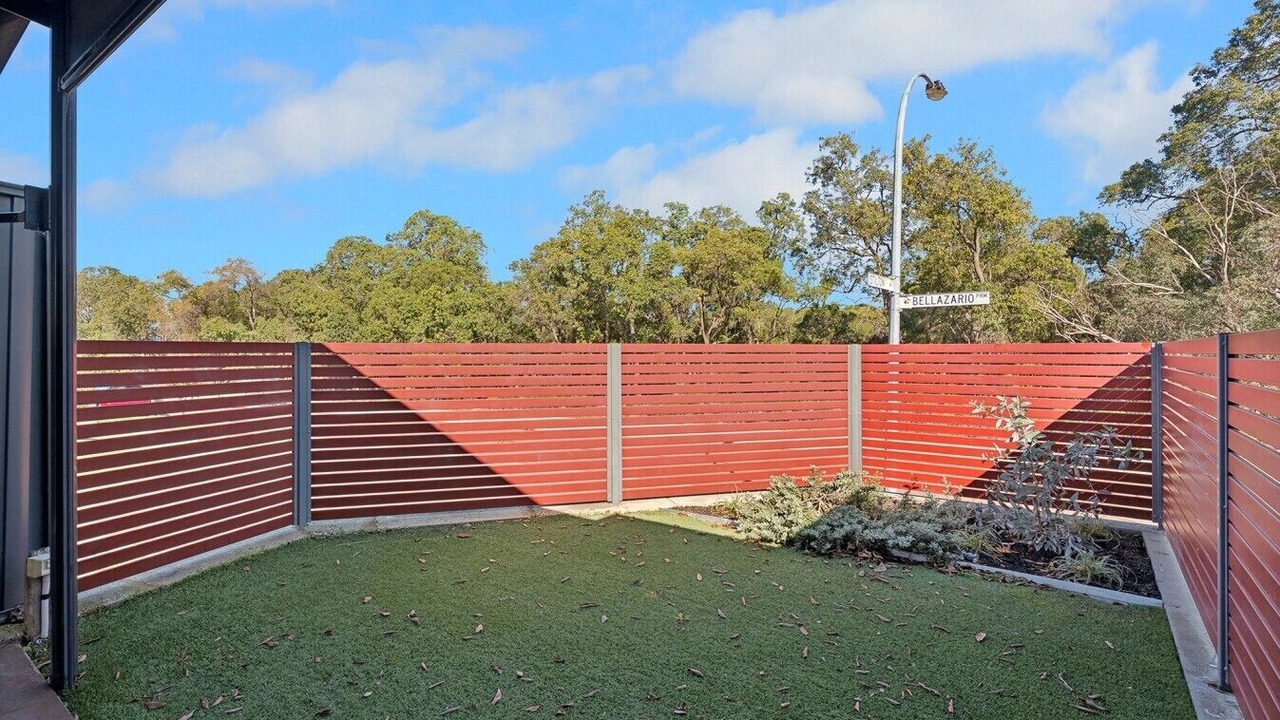 Photo of Others in Aveley