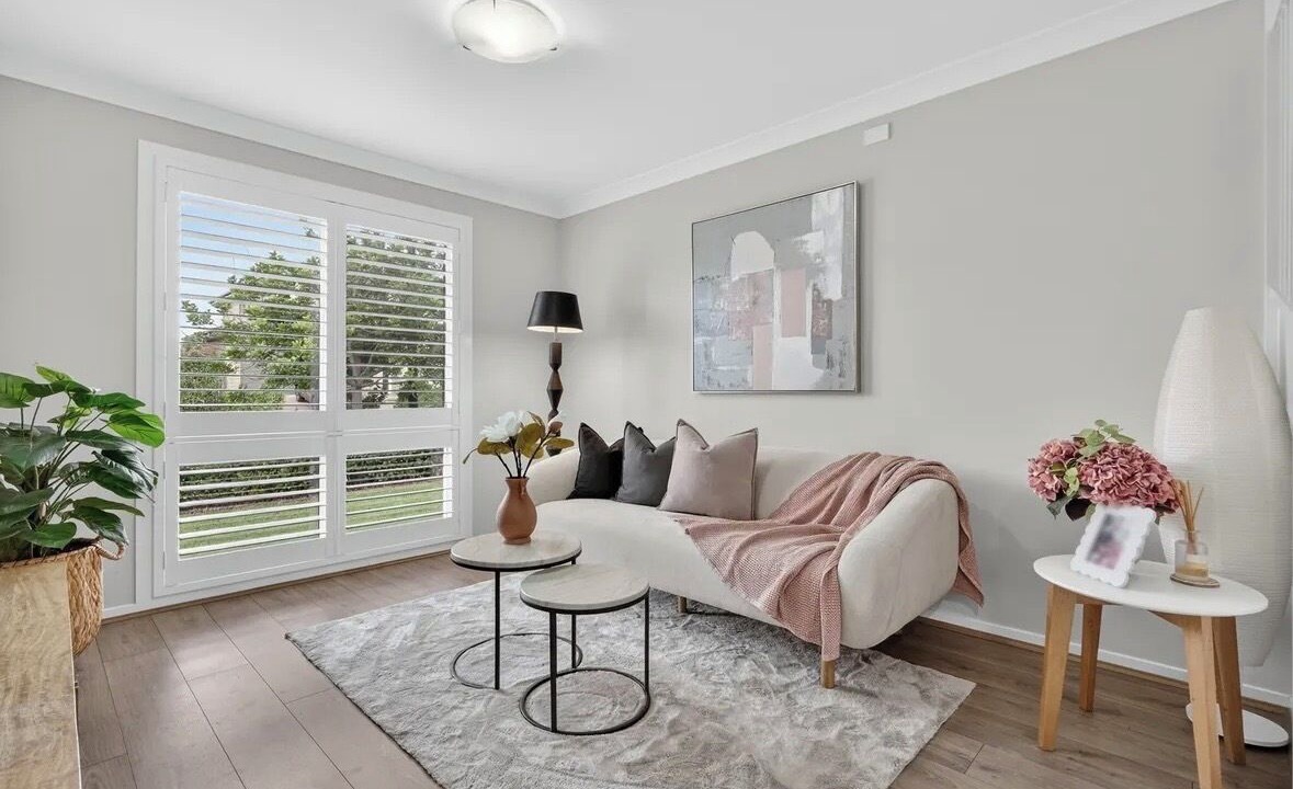 Photo of Livingroom in The Ponds