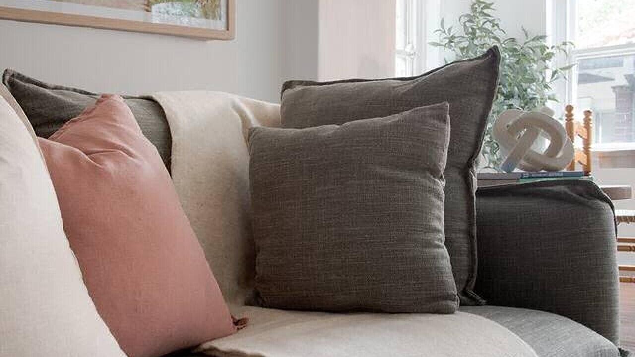 Photo of Livingroom in Edgecliff