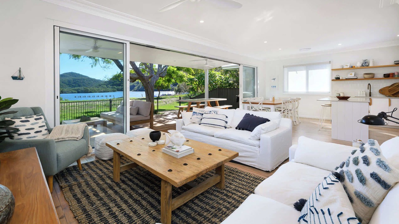 Photo of Livingroom in Patonga