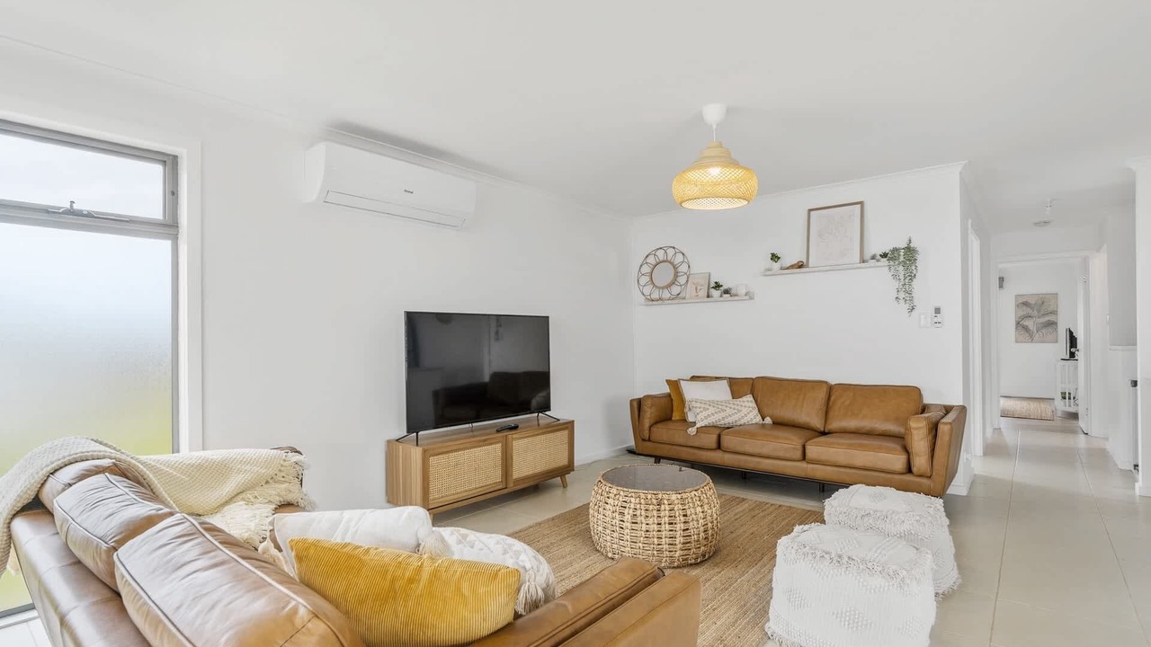 Photo of Livingroom in Encounter Bay