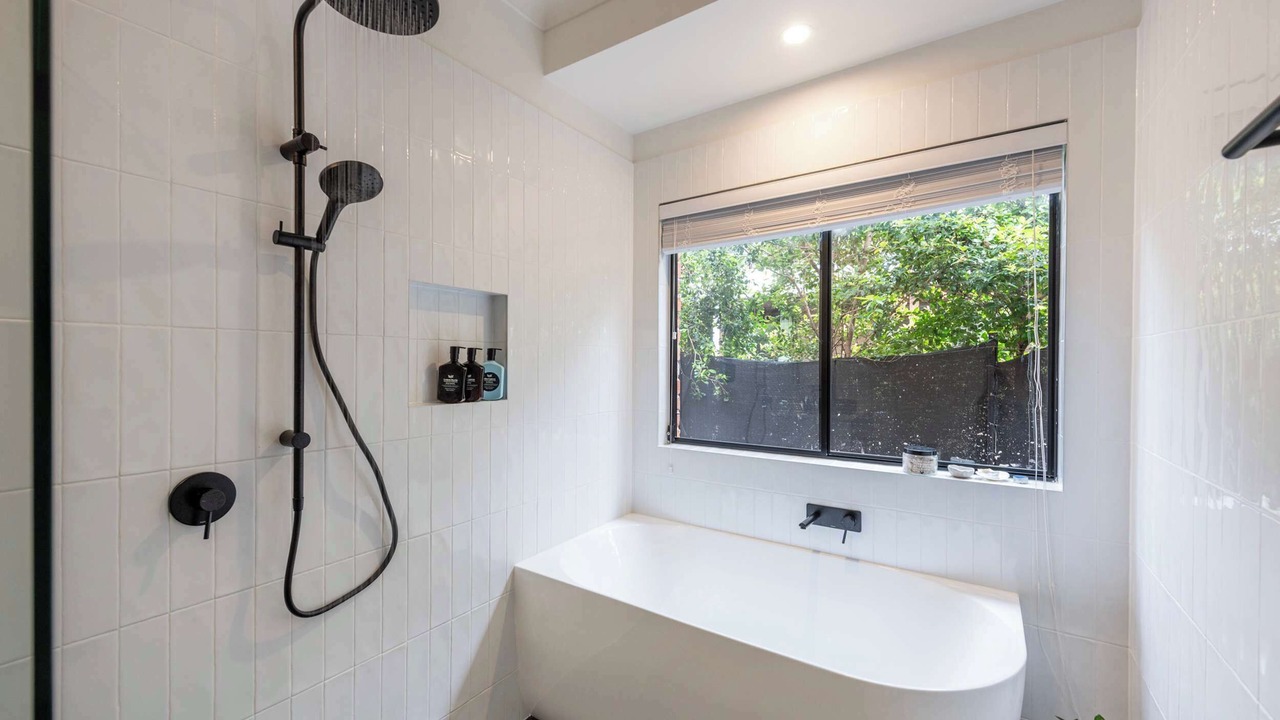 Photo of Bathroom in Wooloweyah