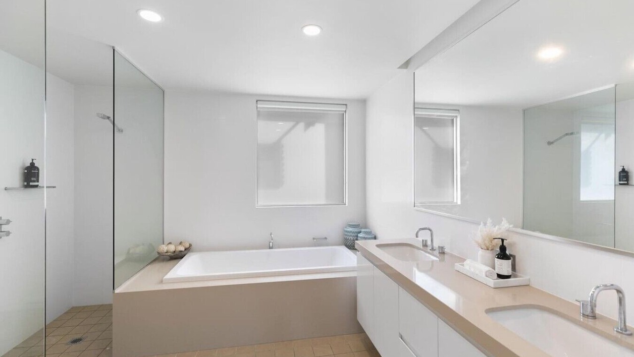 Photo of Bathroom in Magenta Shores