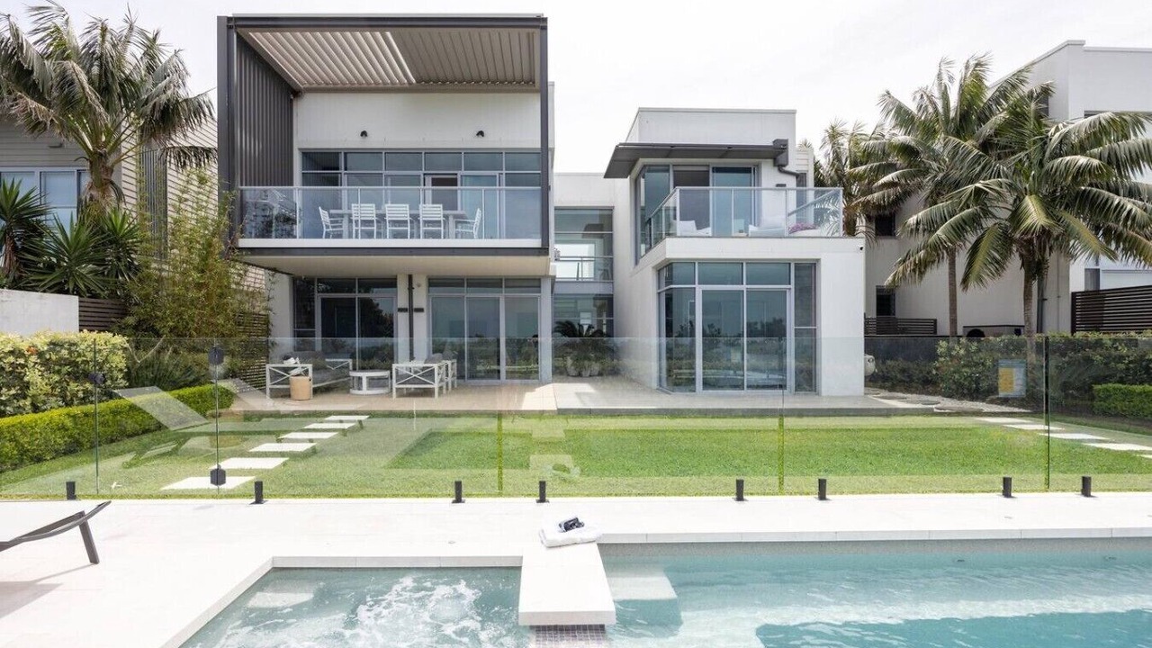 Photo of Outdoor in Magenta Shores