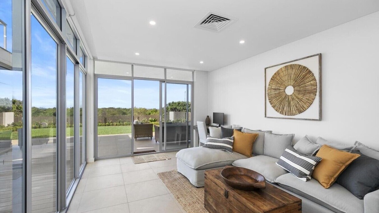 Photo of Livingroom in Magenta Shores