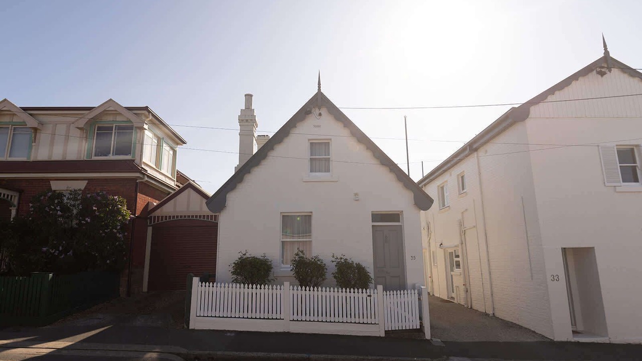 Photo of Outdoor in Battery Point