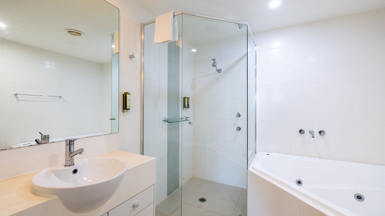 Photo of Bathroom in Salamander Bay