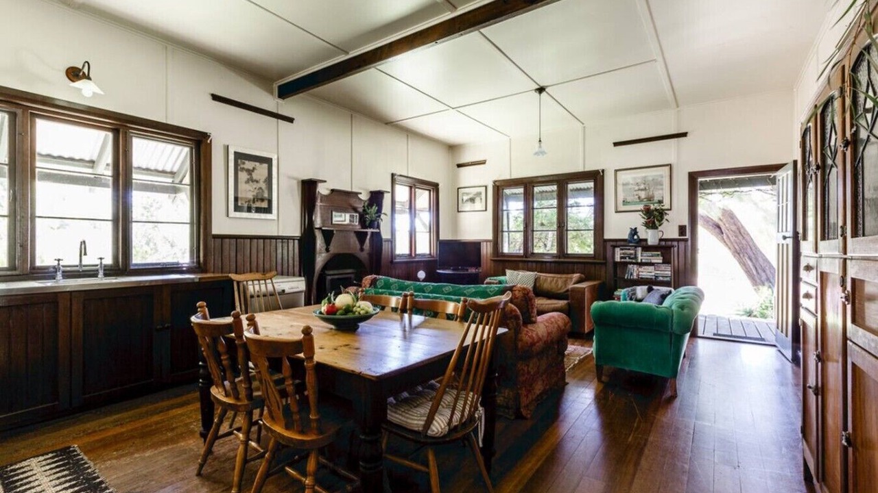 Photo of Livingroom in Rosa Brook