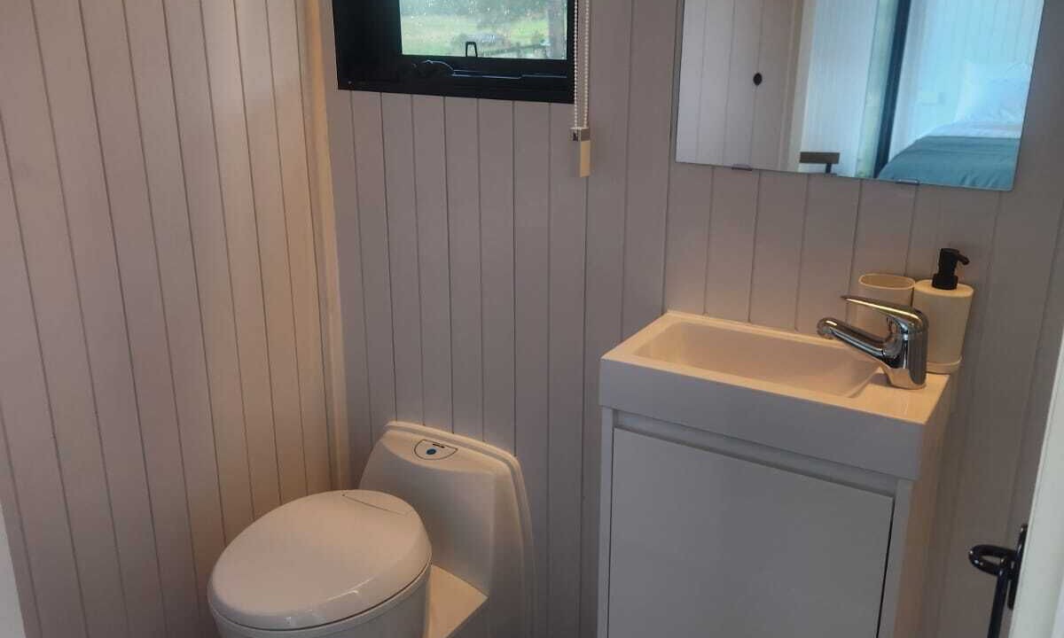 Photo of Bathroom in Boolambayte