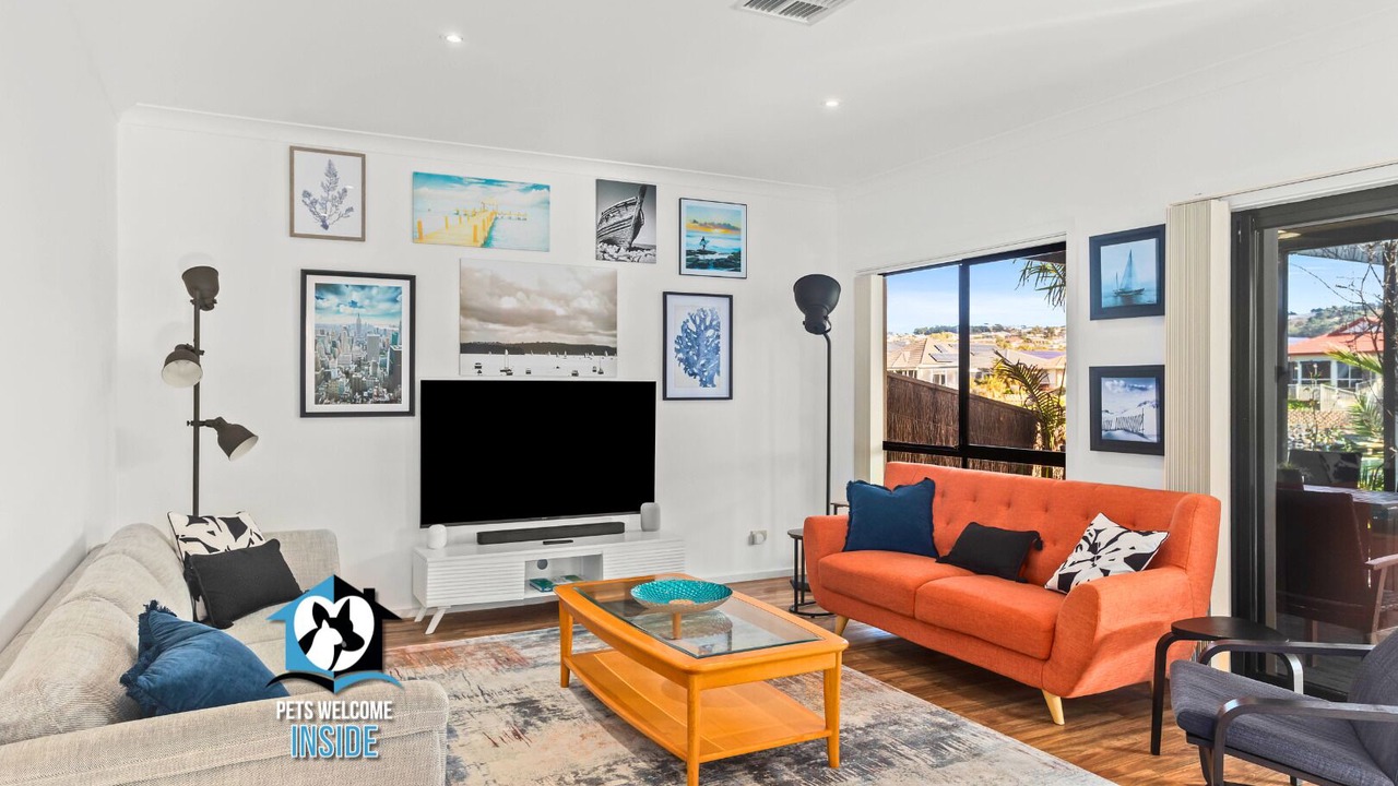 Photo of Livingroom in Encounter Bay