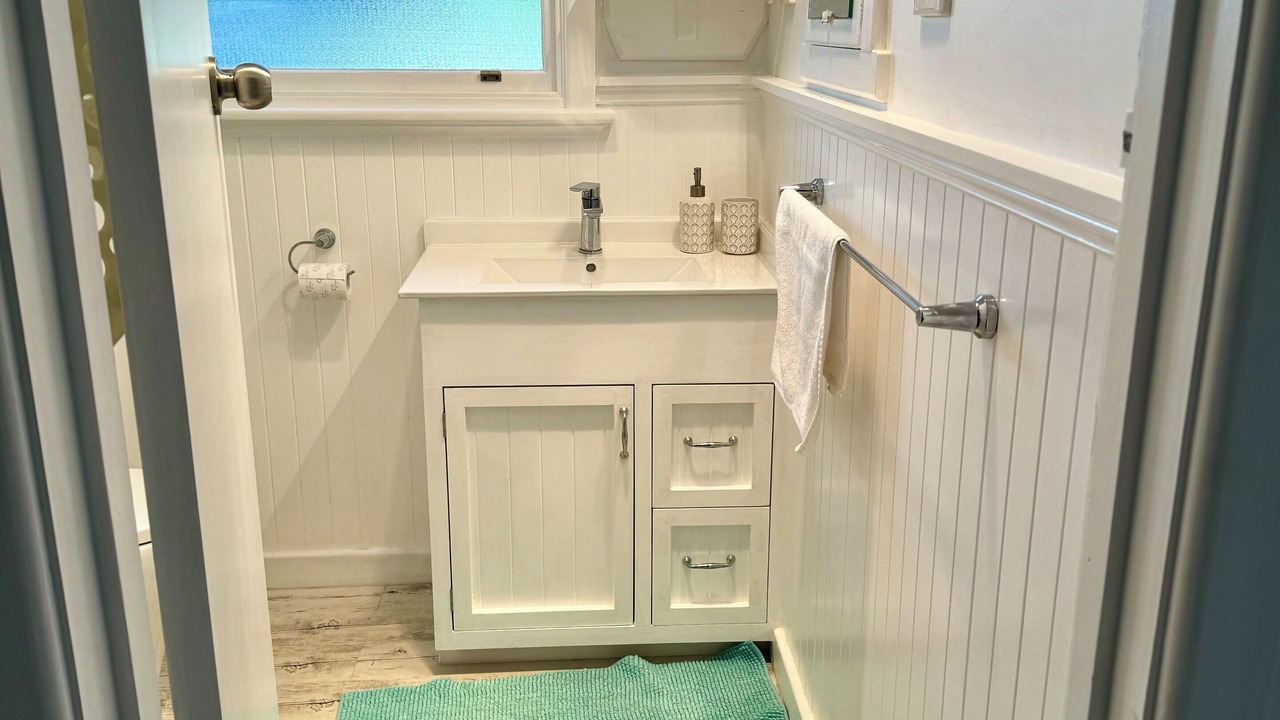 Photo of Bathroom in Tootgarook