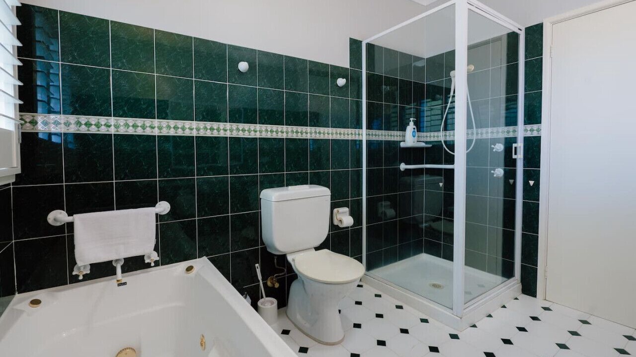Photo of Bathroom in Blackheath