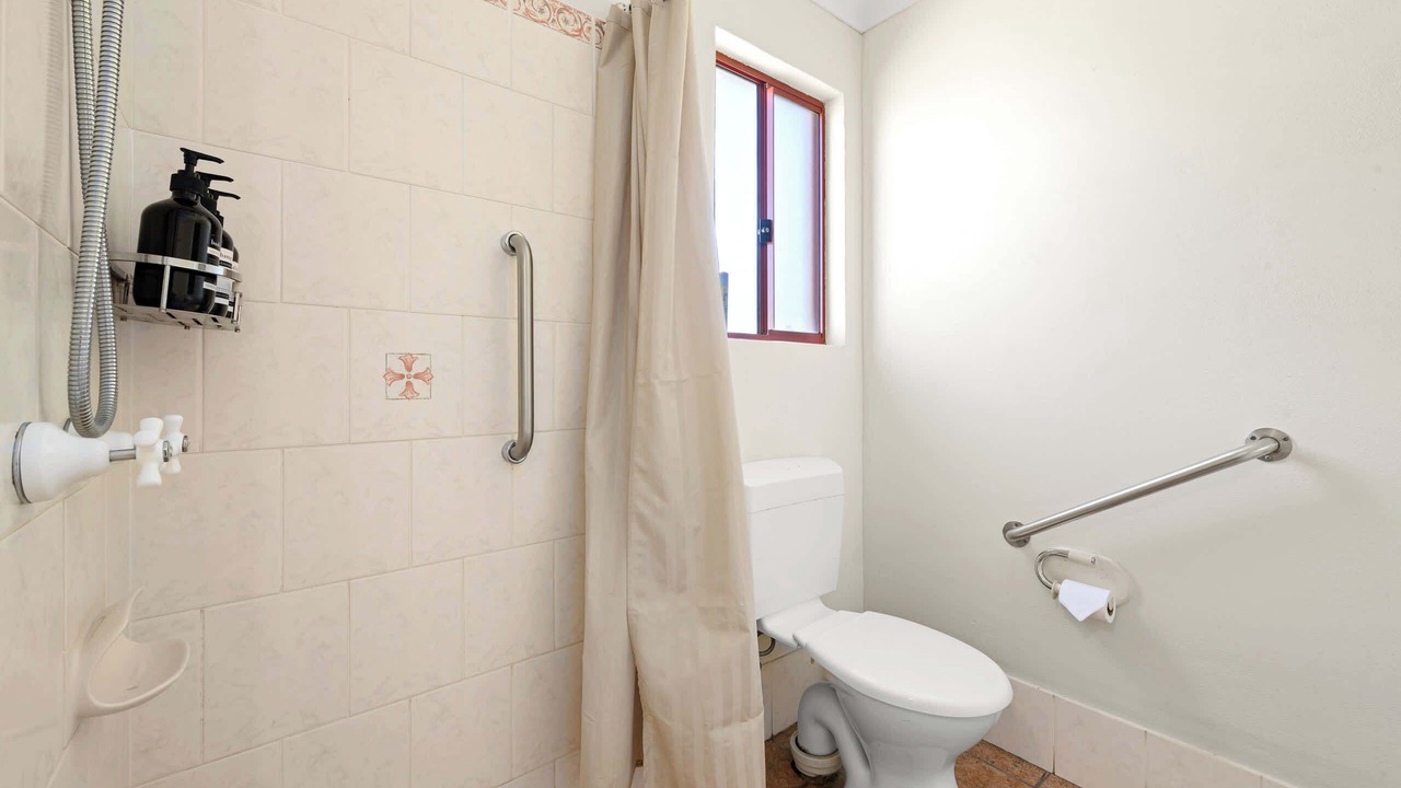 Photo of Bathroom in Calare