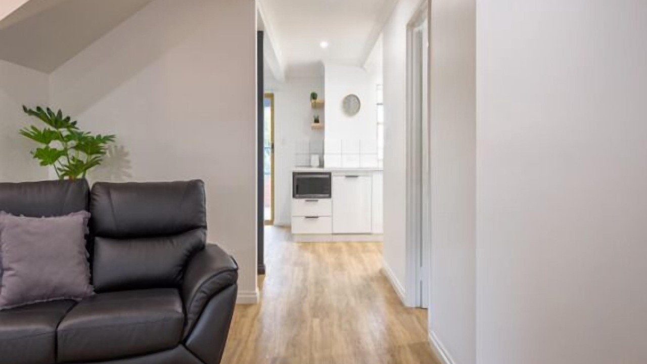 Photo of Livingroom in Middleton Beach