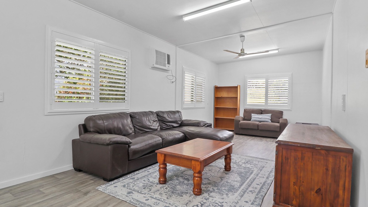 Photo of Livingroom in Emu Park