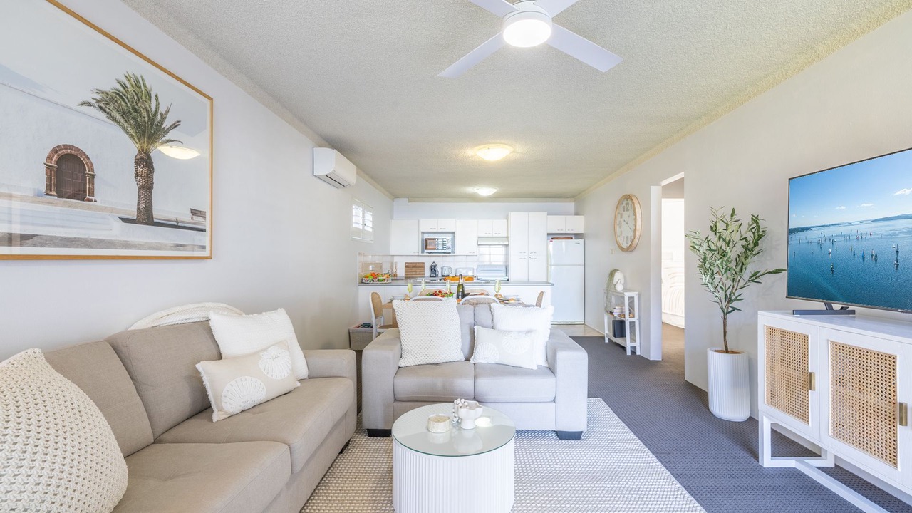 Photo of Livingroom in Shoal Bay