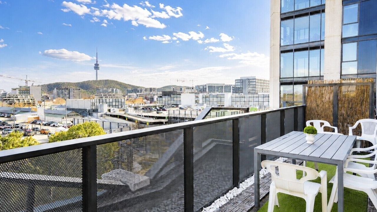 Photo of Patio Balcony in Reid