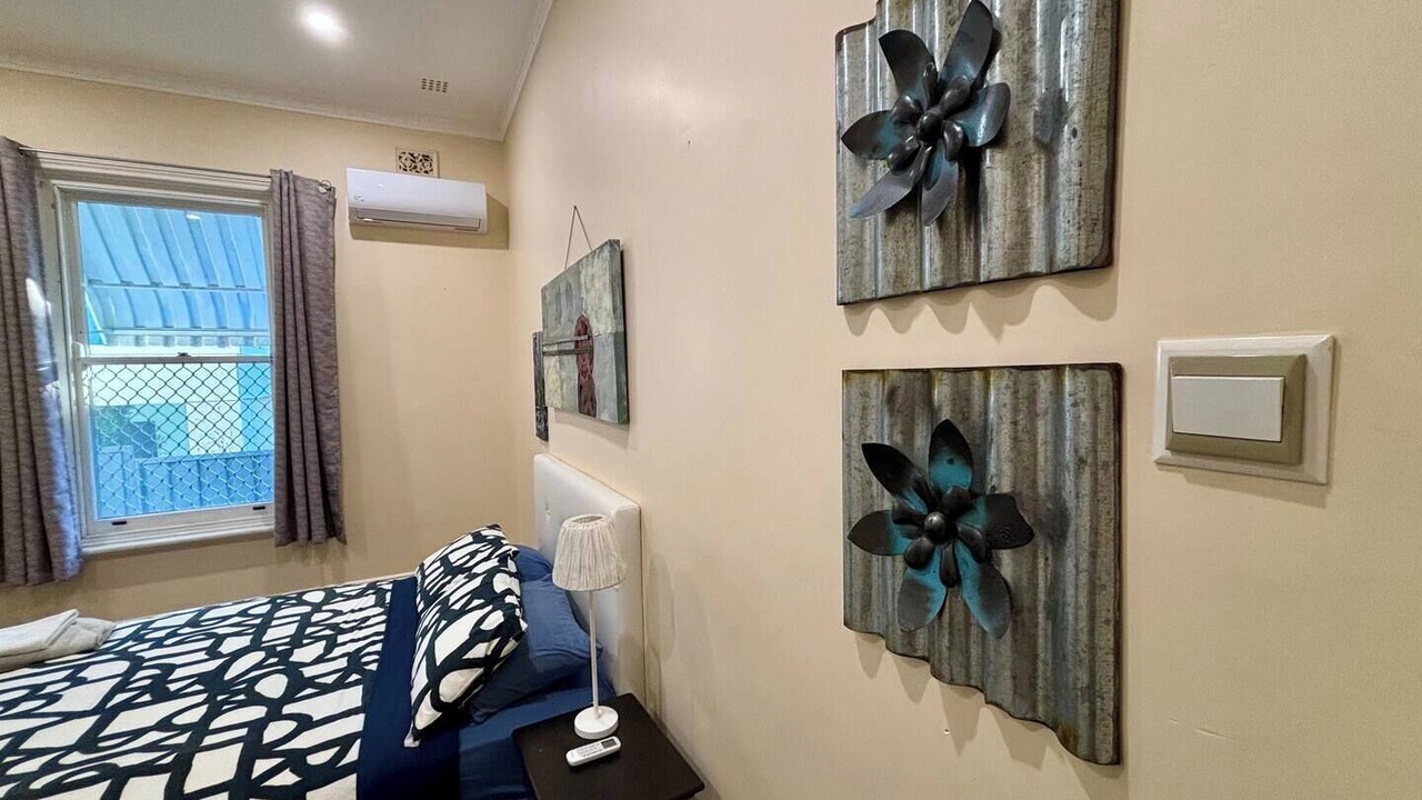 Photo of Bedroom in Shenton Park