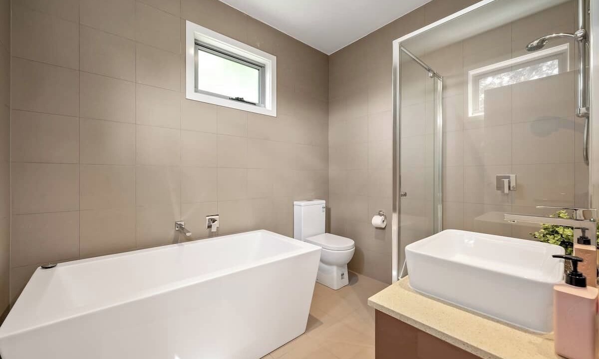 Photo of Bathroom in Kew