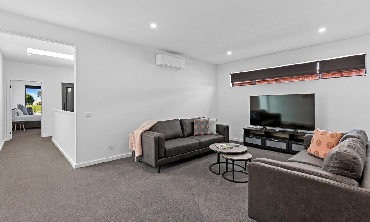 Photo of Livingroom in Yarrawonga