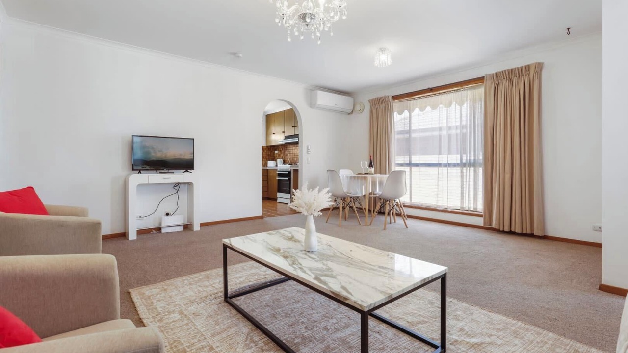 Photo of Livingroom in Golden Point