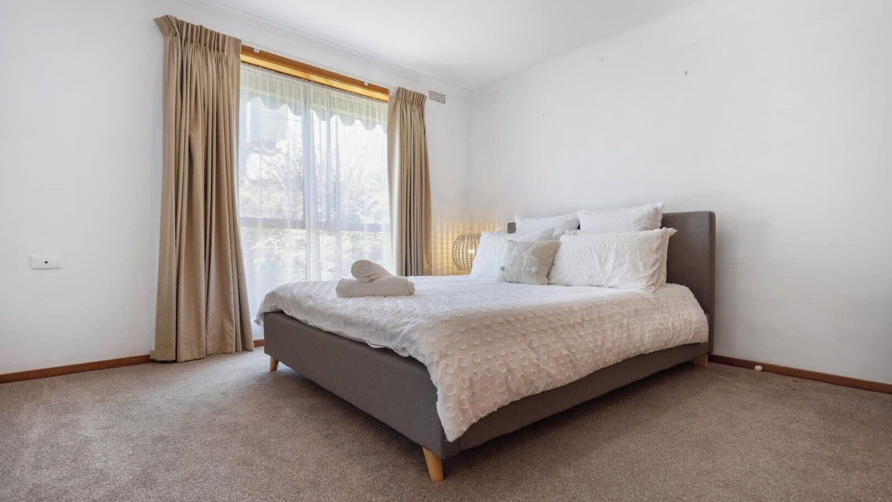 Photo of Bedroom in Golden Point
